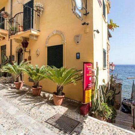 Le Piccole Grotte Bed & Breakfast Scilla Eksteriør bilde