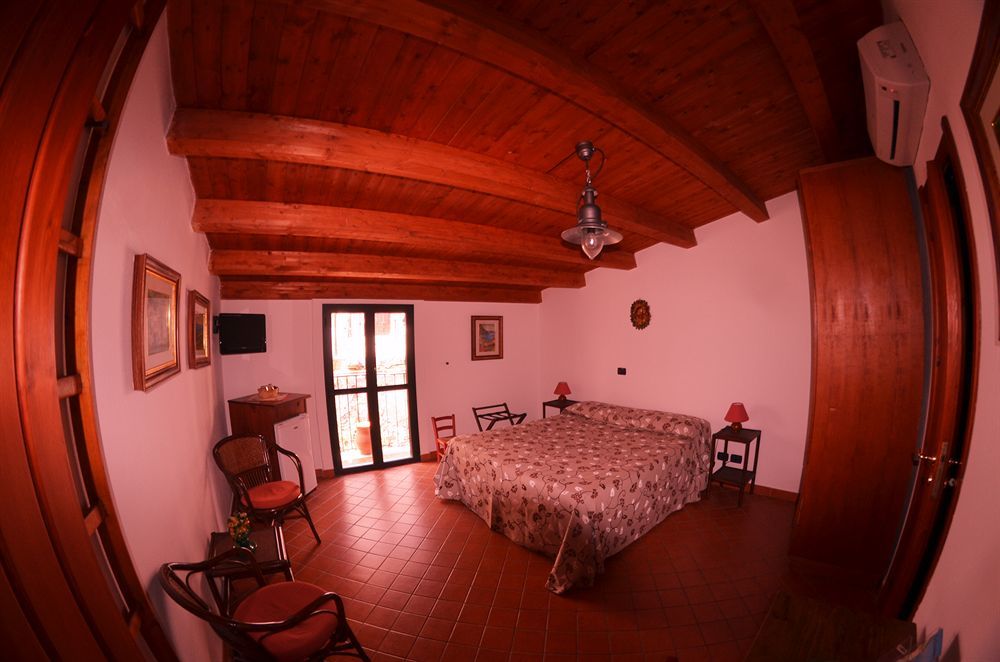 Le Piccole Grotte Bed & Breakfast Scilla Eksteriør bilde