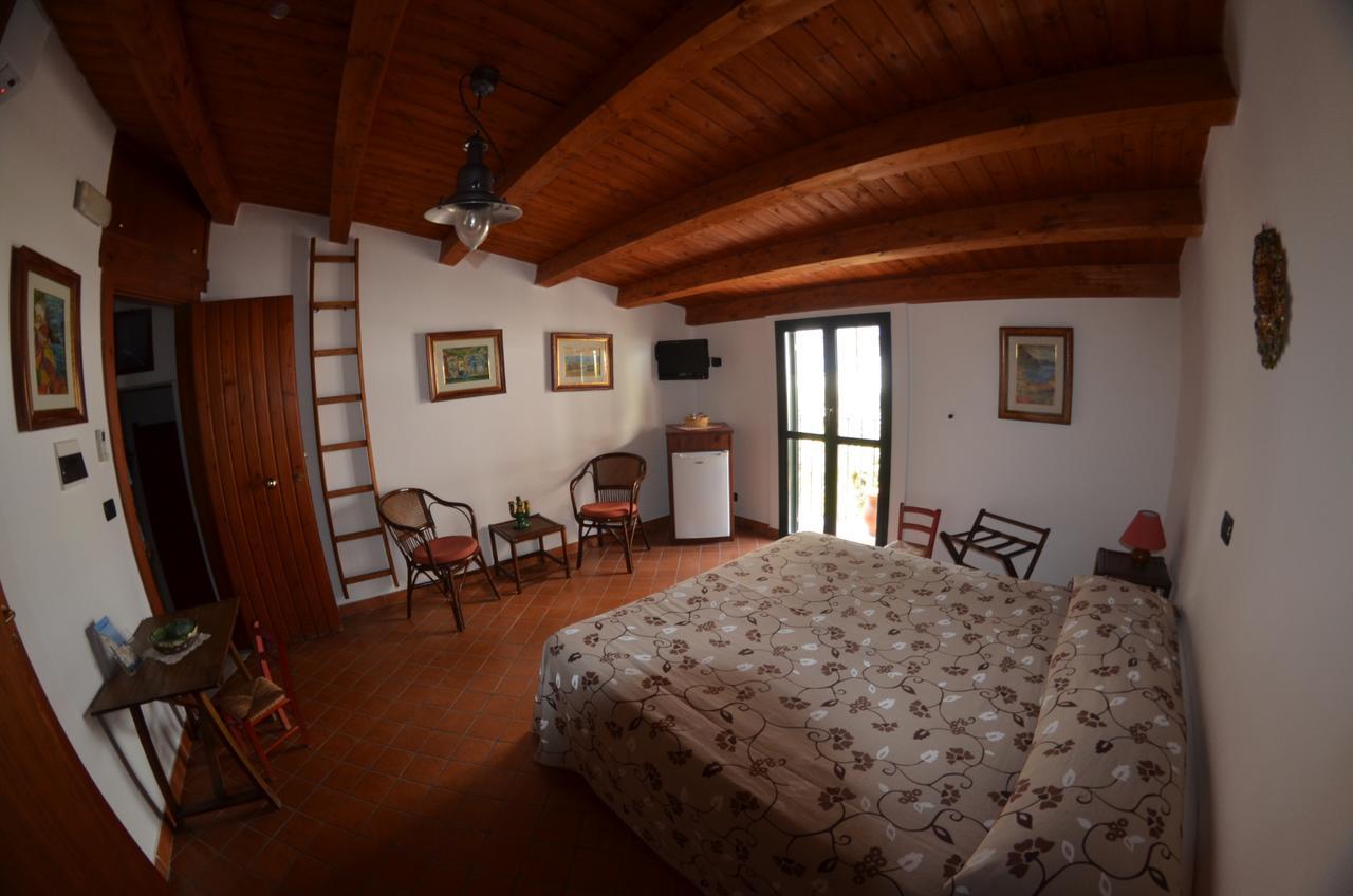 Le Piccole Grotte Bed & Breakfast Scilla Eksteriør bilde