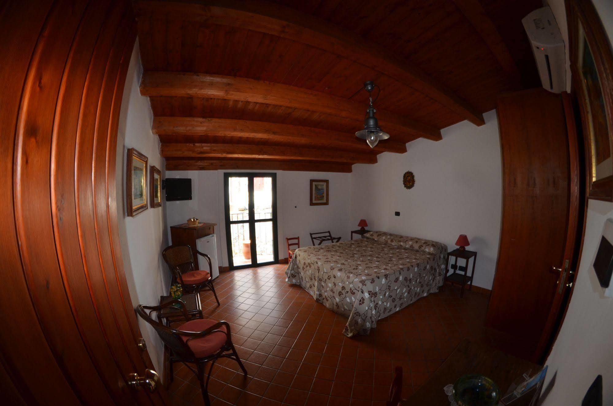 Le Piccole Grotte Bed & Breakfast Scilla Eksteriør bilde